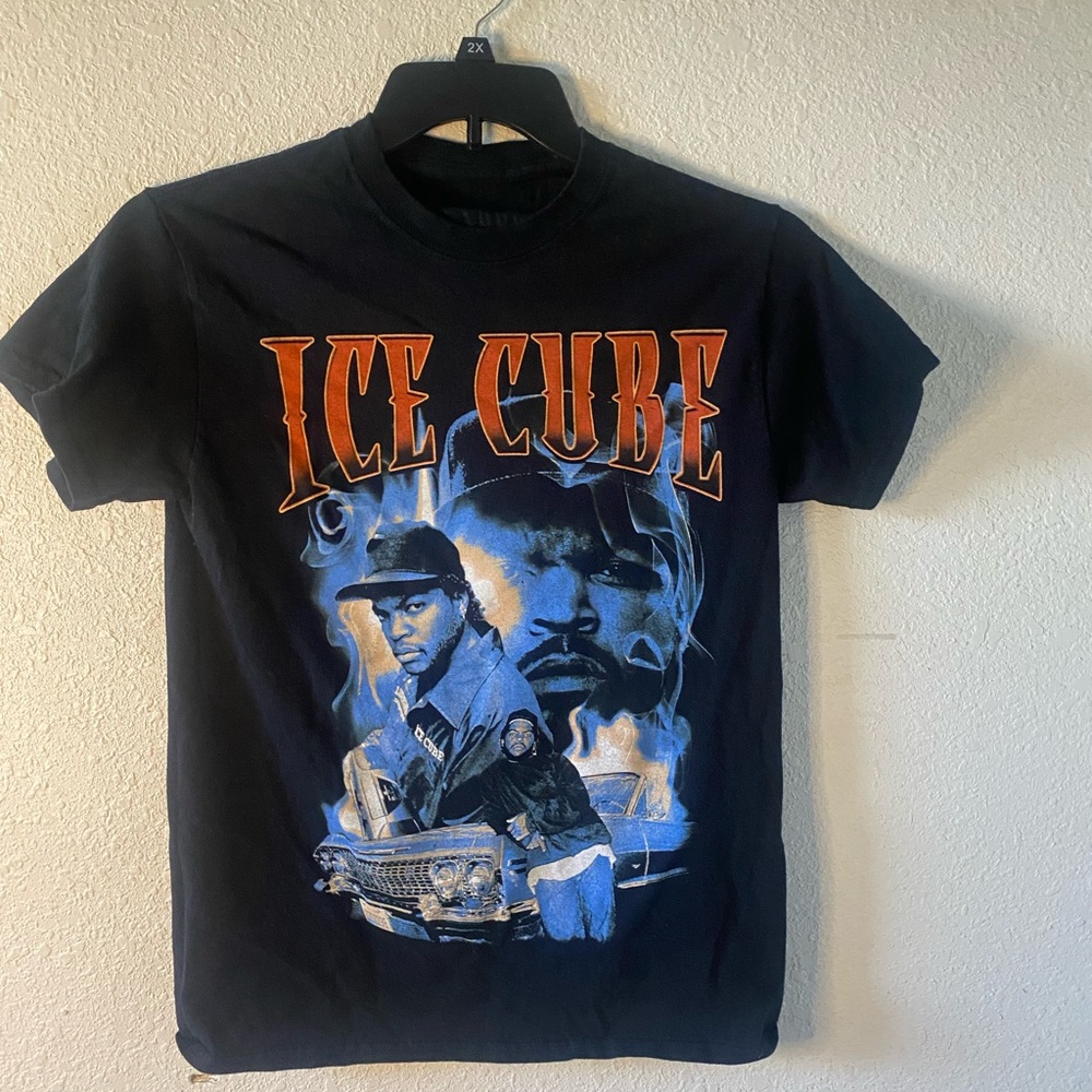Streetwear Men’s Tee